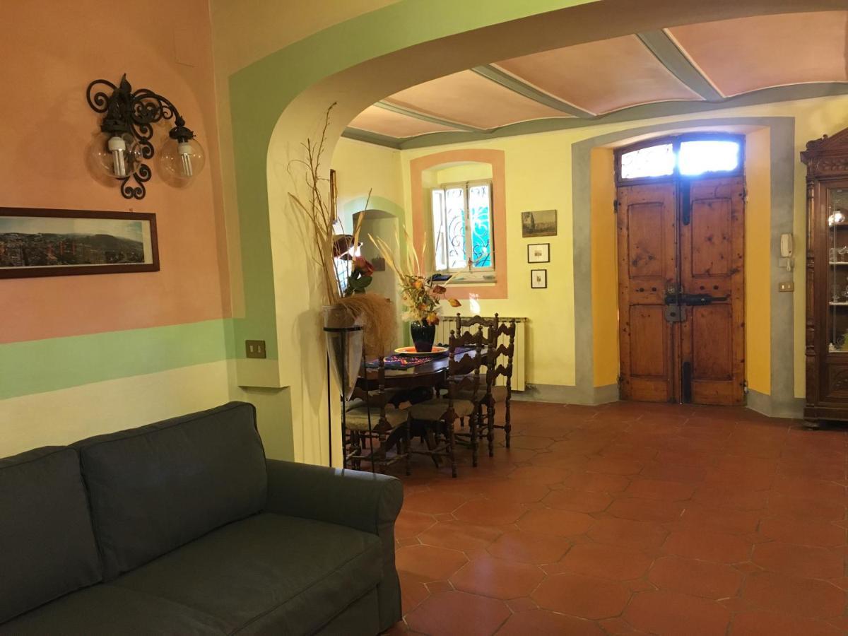 Villa Baronzola 蒙特瓦尔基 外观 照片