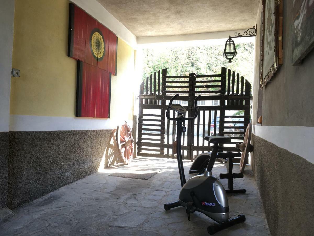 Villa Baronzola 蒙特瓦尔基 外观 照片