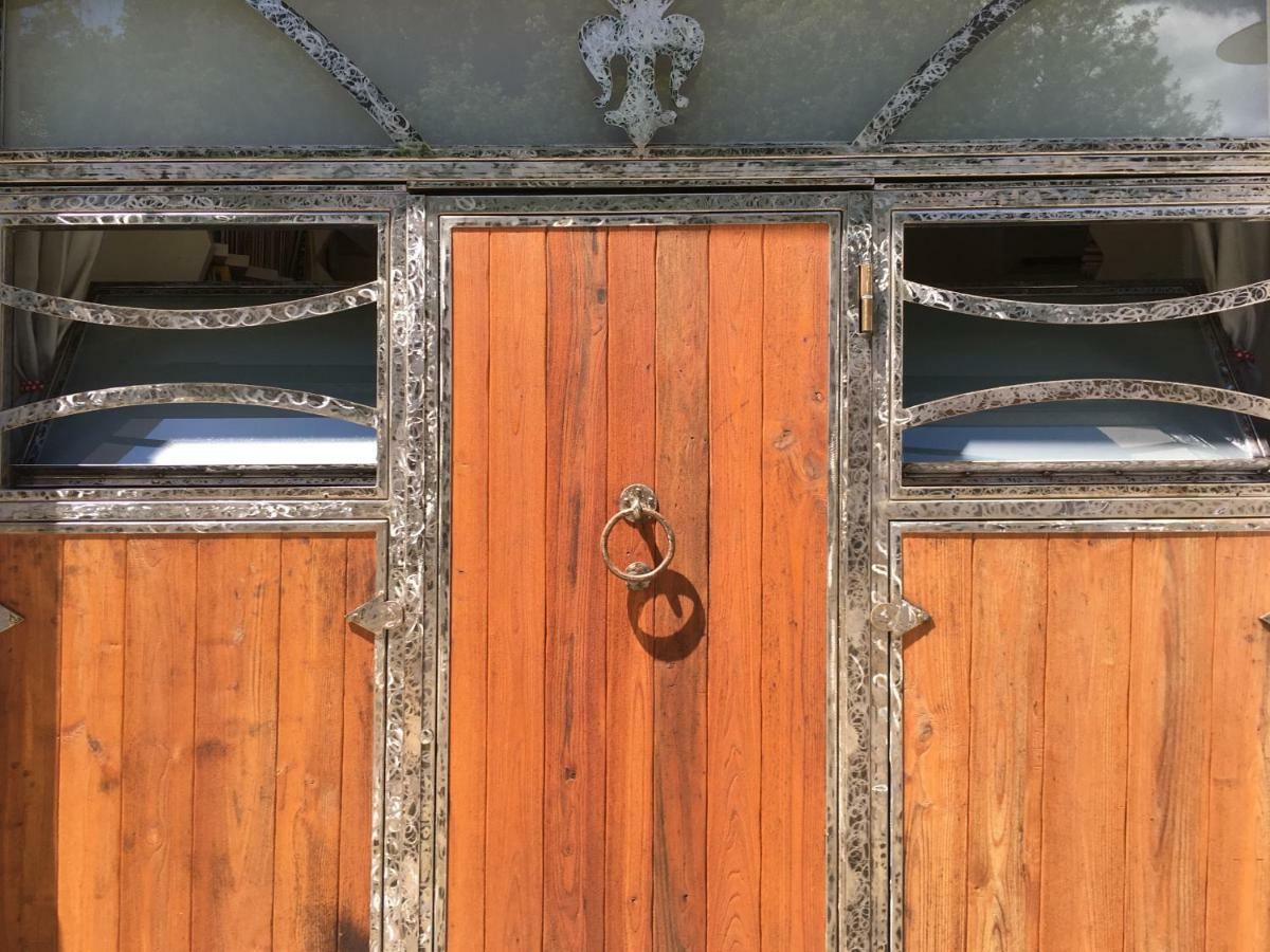 Villa Baronzola 蒙特瓦尔基 外观 照片