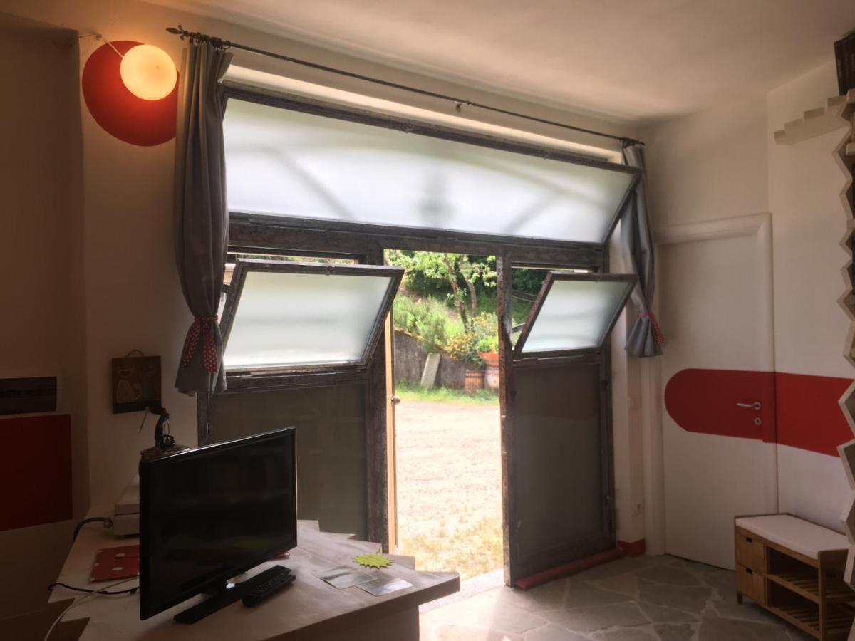 Villa Baronzola 蒙特瓦尔基 外观 照片